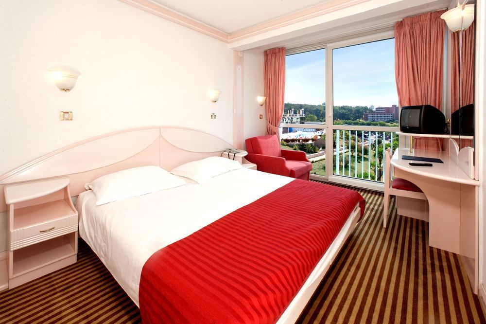 Hotel Zorna Plava Laguna Πόρετς Εξωτερικό φωτογραφία